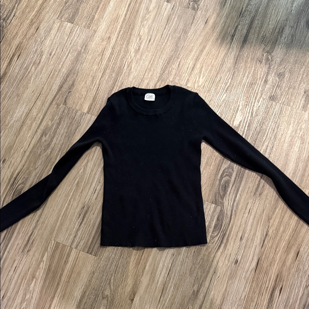Cielo Black Long Sleeve Women's sweater Top small